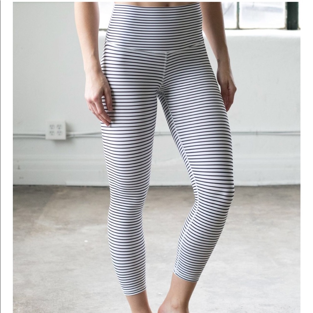 DYI Black and White Striped Crop NEW WITHOUT TAGS